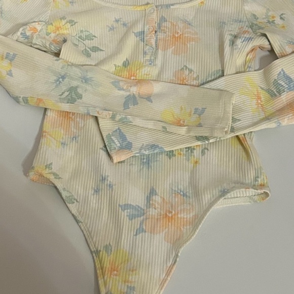 PINK Victoria's Secret Cream and Yellow Bodysuit with Floral Print - Picture 1 of 5